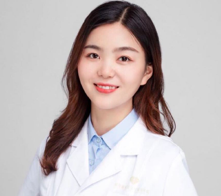 上海郑小红医生做眼睛修复怎么样？上海郑小红眼修复预约咨询电话