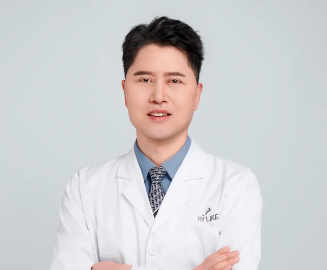 广州隆鼻医生杨万忠做鼻子怎么样，杨万忠隆鼻技术好吗？