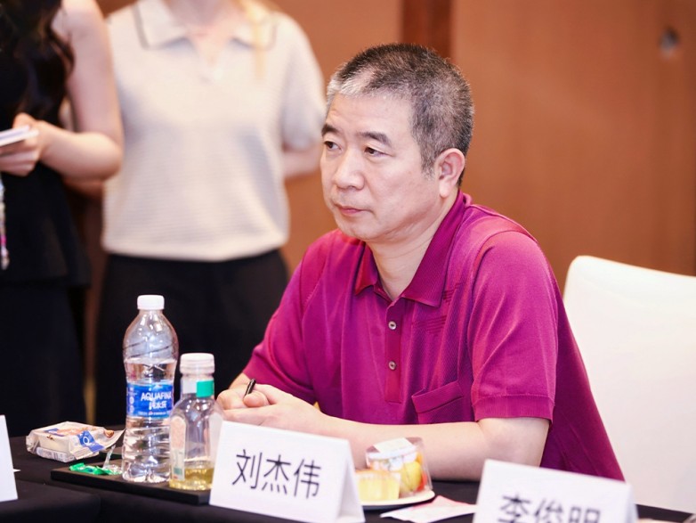 2026广州隆胸专家十大预约排行榜都有谁？广州丰胸最好的专家预约排名