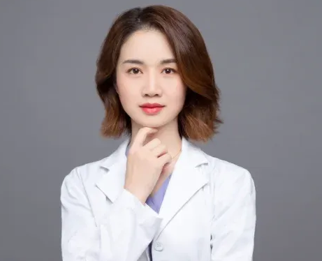上海马娟做高难度双眼皮修复技术怎么样？收费多少钱？合理吗？